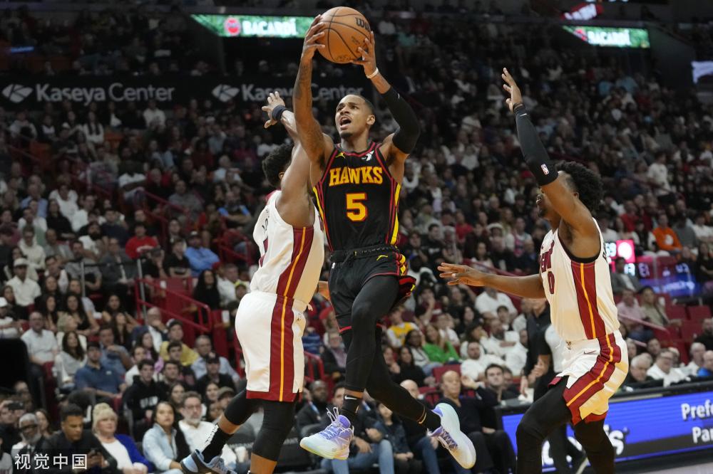 也为中国足 也为中国足