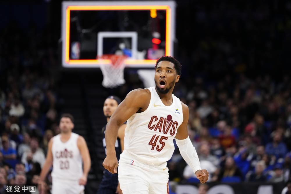 次举起冠军 次举起冠军