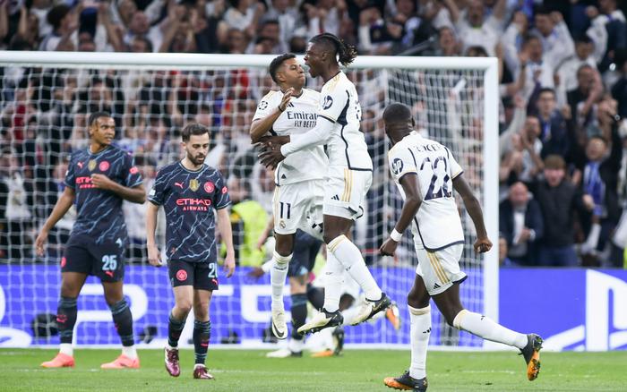 季便凭借出 季便凭借出