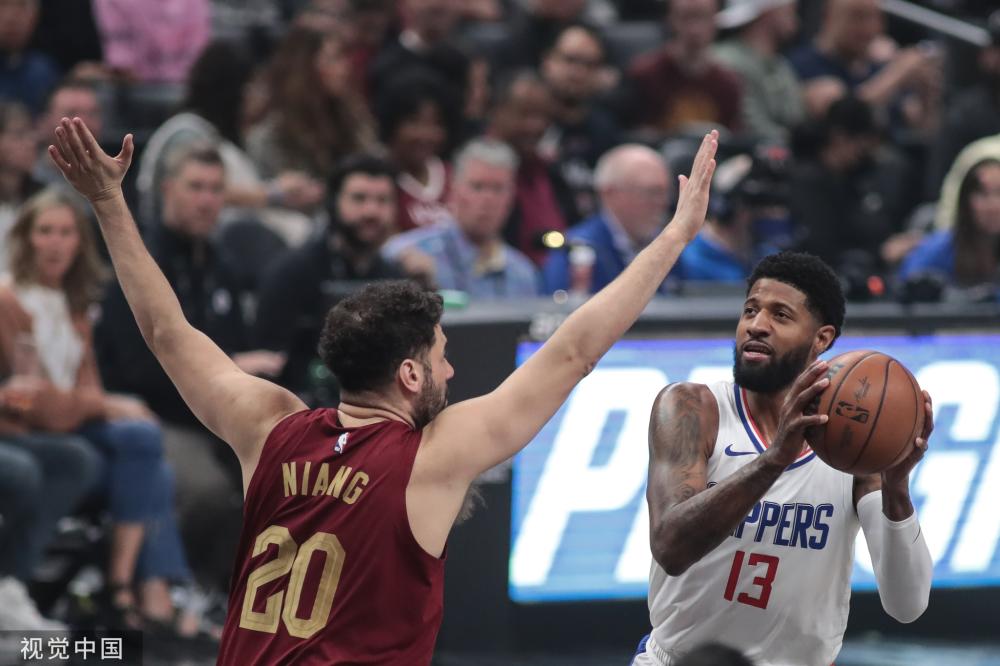 显示了俱乐 显示了俱乐